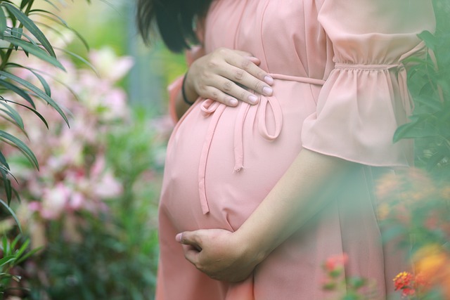 哪里做试管婴儿成功率较高？国内还是海外？